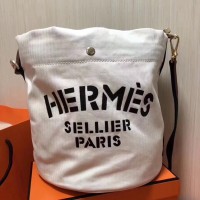 Replica Handbag Store Grooming Bucket Bag In White Canvas Replica Handbag Store Grooming Bucket Bag In White Canvas