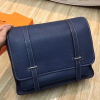 Replica Handbag Store Dark Blue Steve 35 Messenger Bag Replica Handbag Store Dark Blue Steve 35 Messenger Bag