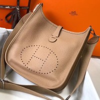 Replica Handbag Store Evelyne III 29 PM Bag In Trench Clemence Leather Replica Handbag Store Evelyne III 29 PM Bag In Trench Clemence Leather