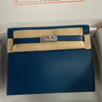 Replica Handbag Store Kelly Danse II Bag In Deep Blue Evercolor Calfskin