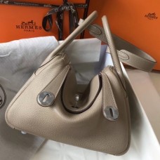 Replica Handbag Store Lindy 26cm Bag In Gris Tourterelle Clemence With PHW Replica Handbag Store Lindy 26cm Bag In Gris Tourterelle Clemence With PHW