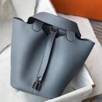 Replica Handbag Store Picotin Lock 18 Bag In Blue Lin Clemence Leather Replica Handbag Store Picotin Lock 18 Bag In Blue Lin Clemence Leather