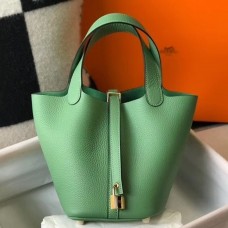 Replica Handbag Store Picotin Lock 18 Bag In Vert Criquet Clemence Leather