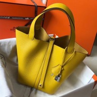 Replica Handbag Store Picotin Lock 18 Bag In Yellow Clemence Leather Replica Handbag Store Picotin Lock 18 Bag In Yellow Clemence Leather