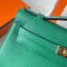 Replica Handbag Store Kelly Pochette Handmade Bag In Vert Vertigo Swift Calfskin