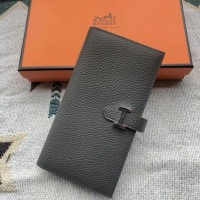 Replica Handbag Store Black Togo Leather Bearn Gusset Wallet